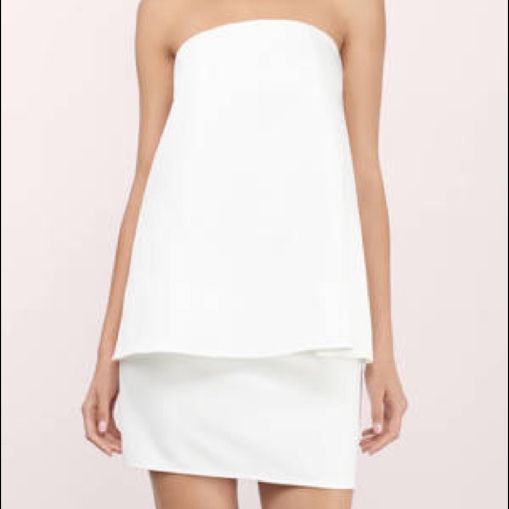 Curtain Call Tier White Shift Dress